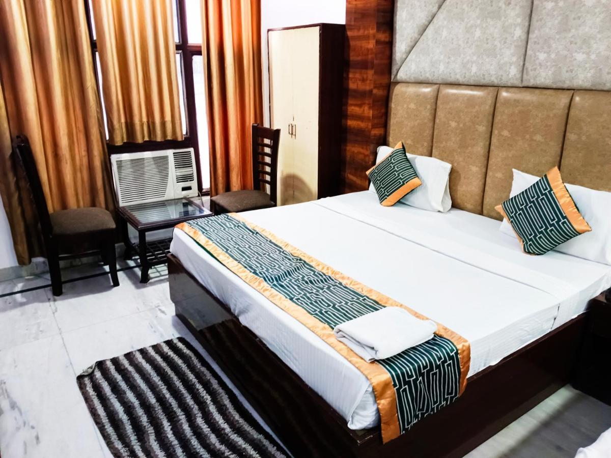 Hotel Krone Near Igi Airport Delhi ニューデリー エクステリア 写真